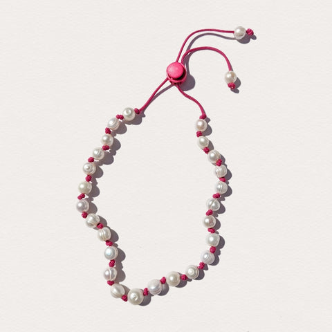 Paracord Pearls // Fuschia