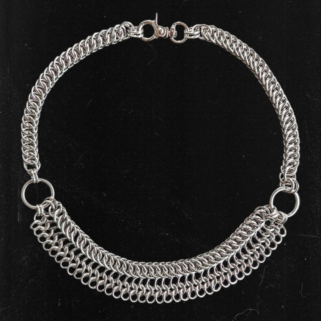 Chainmail Collar // The Dutchess