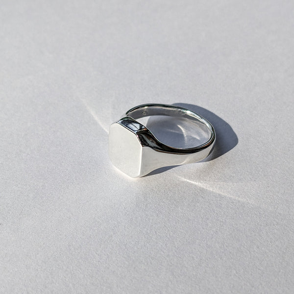 Signet Ring // Square