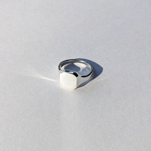 Signet Ring // Square
