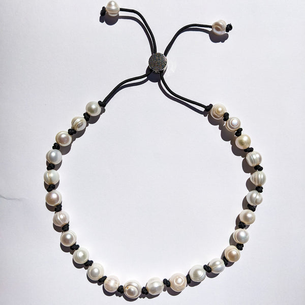 Paracord Pearls // Limited Edition // Black and Chrome