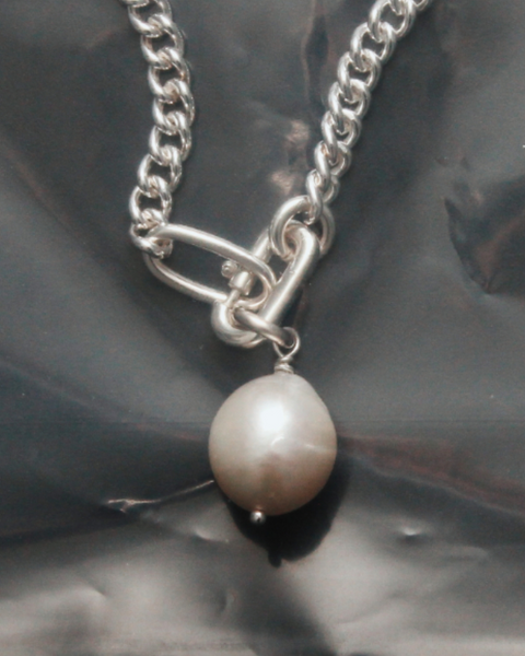 Pearl Choker
