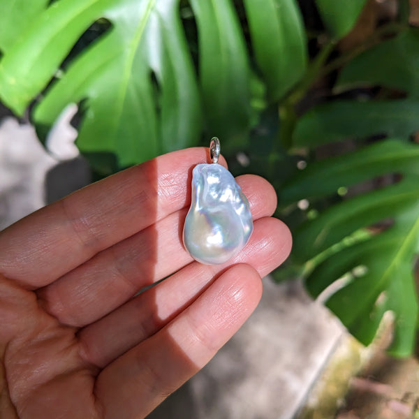 Baroque Pearl Charm