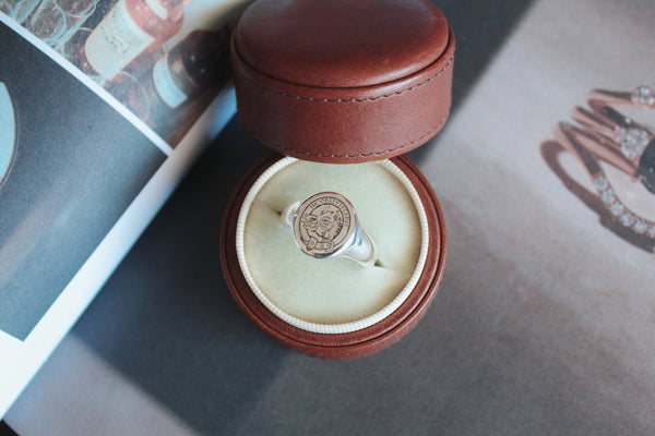 Signet Ring // Oval